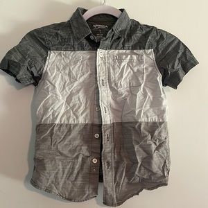 Arizona Jeans button up, sz 7, multiple gray colors